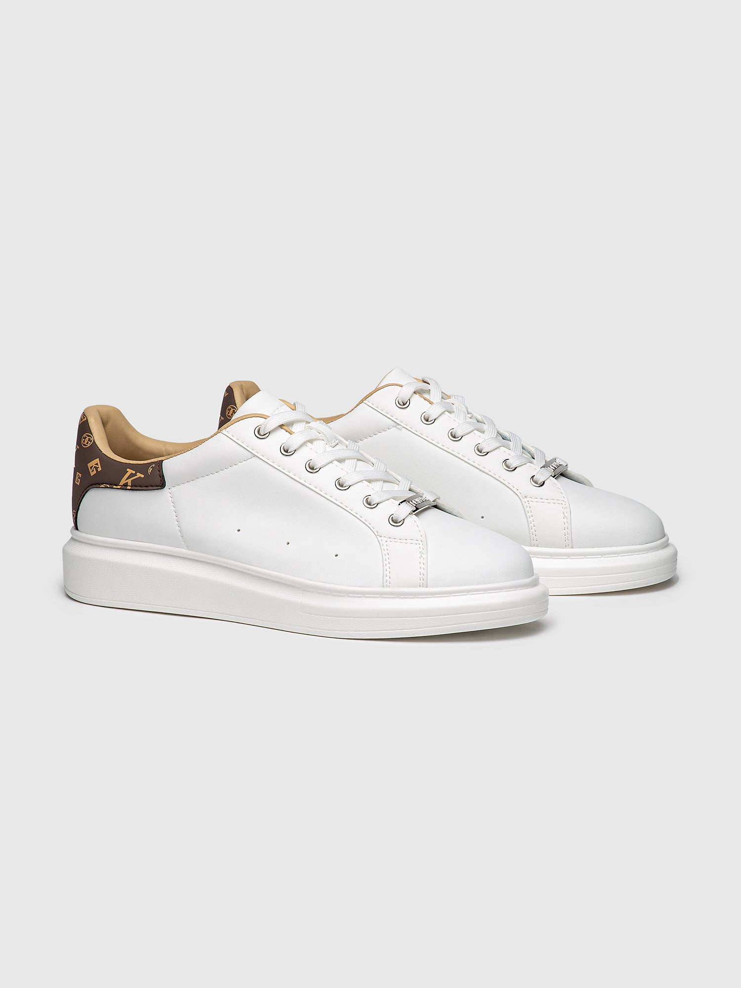 sneakers / White Logomania Sneakers