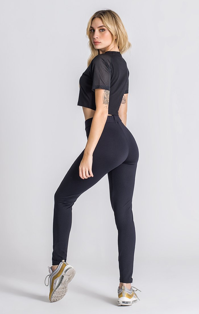 Black GK Play Cropped Tee