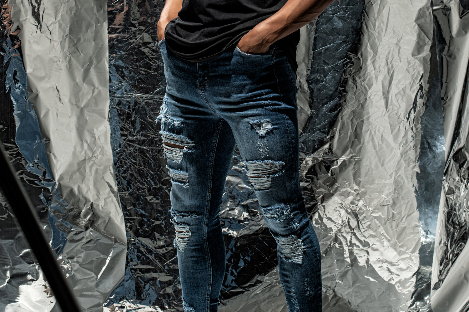 GK What | Jeans Between Are Differences Distressed and Ripped