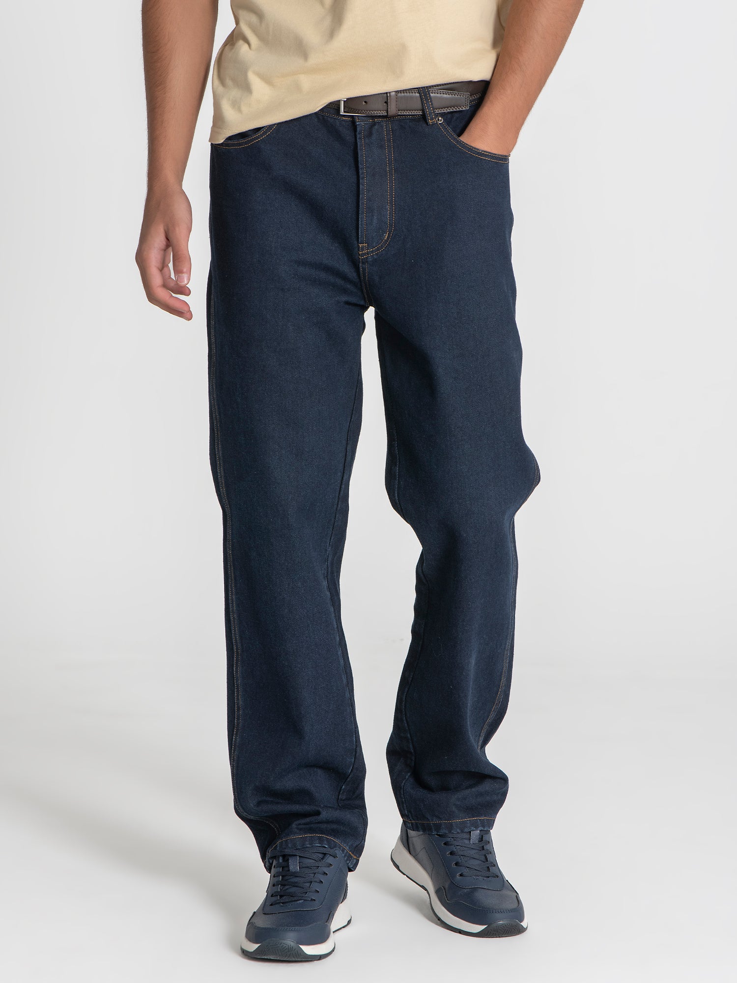 jeans / Dark Blue Essential Jeans