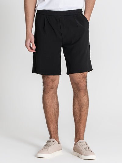 shorts / Black Essential Shorts