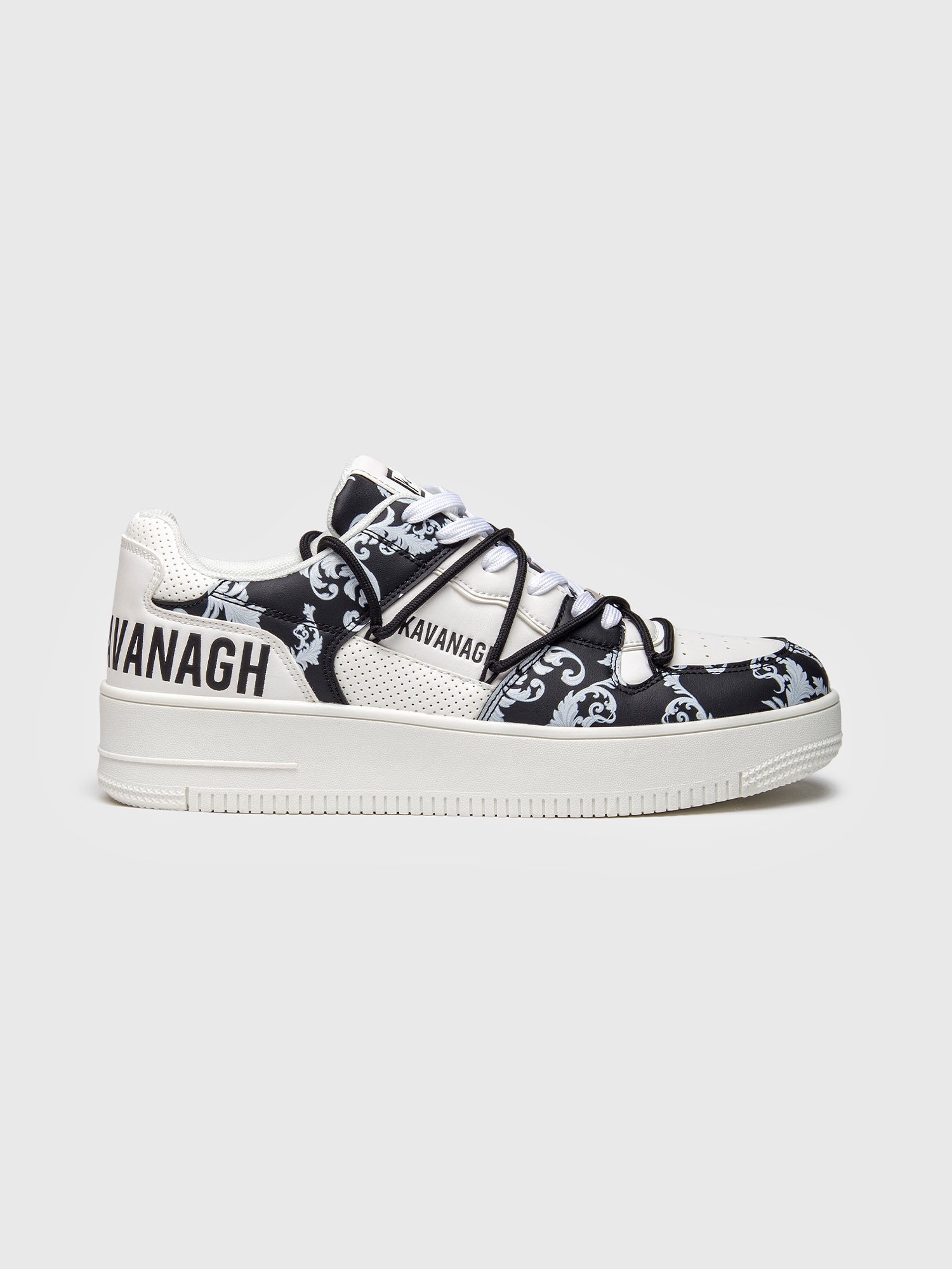 sneakers / Black Majestic Wrapped Sneakers