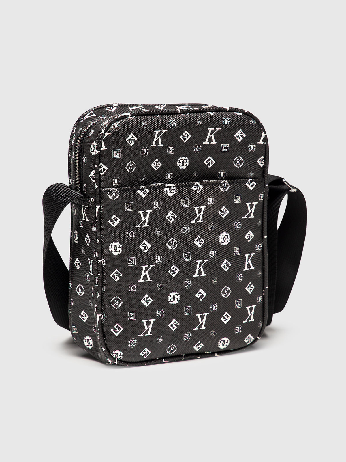 bags / Black Mania Shoulder Bag