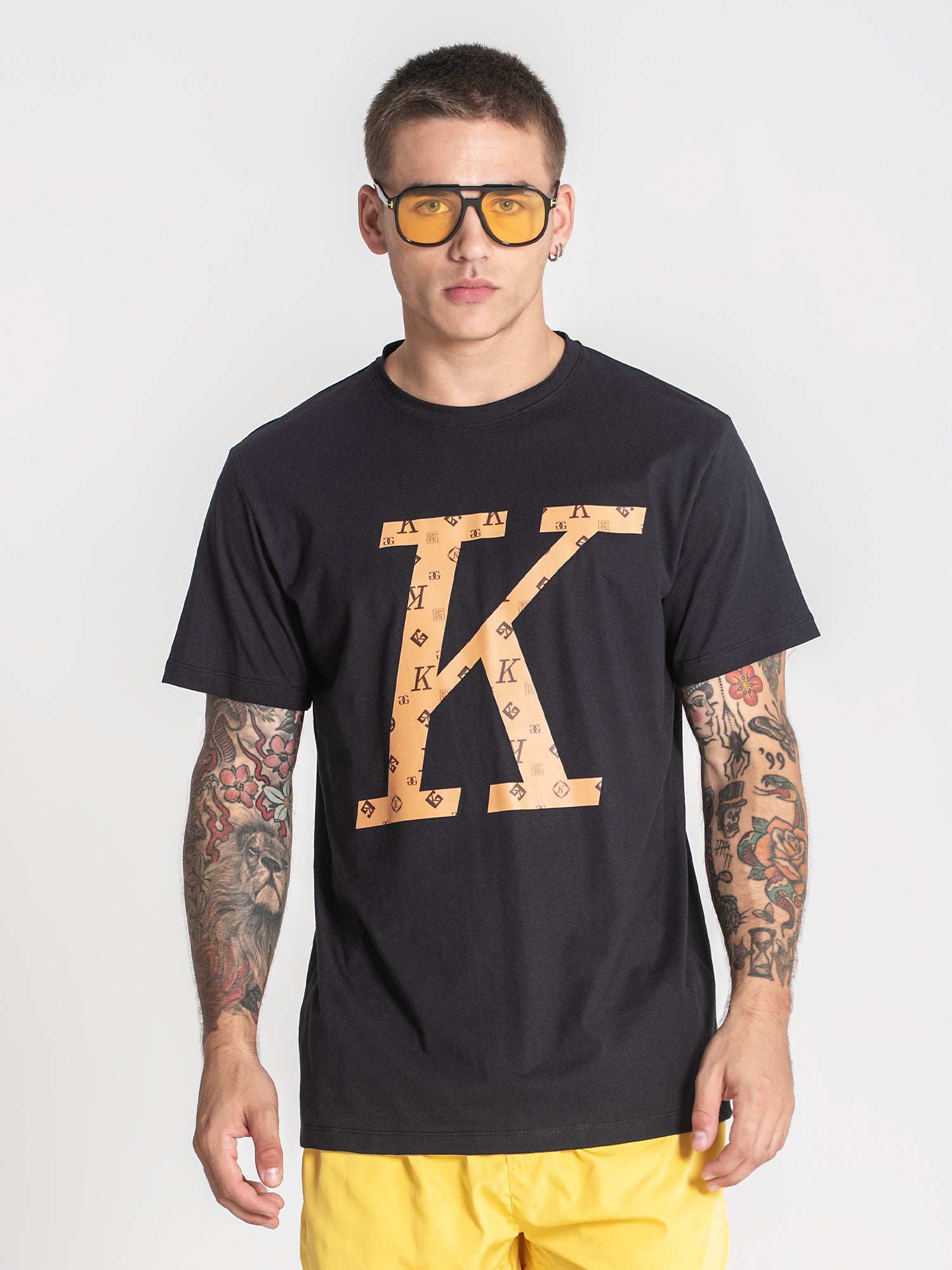 Black ChoKo Tee