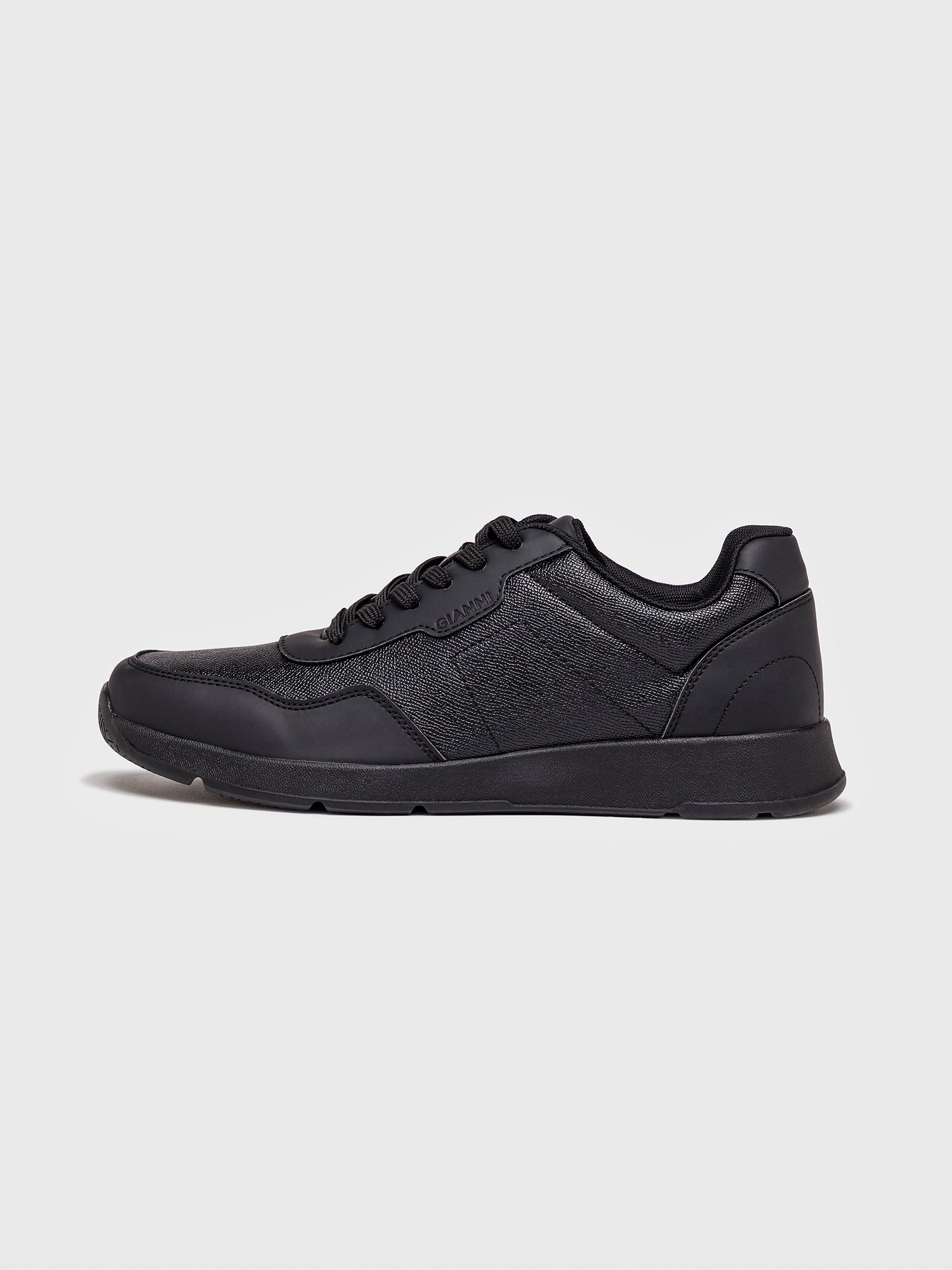 sneakers / Black Foam Sneakers