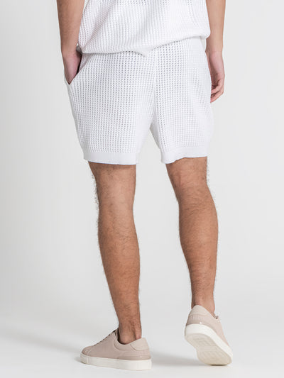 shorts / White Insignia Edge Sneakers