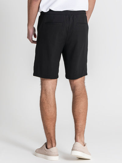 shorts / Black Essential Shorts