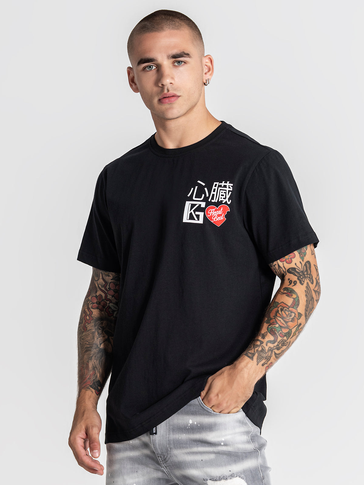 t-shirts / Black Heart Tee