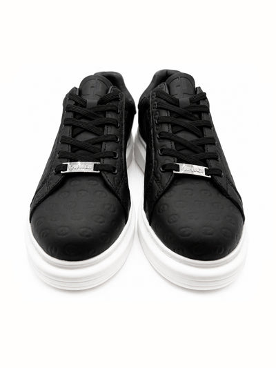 sneakers / Black Sneakers