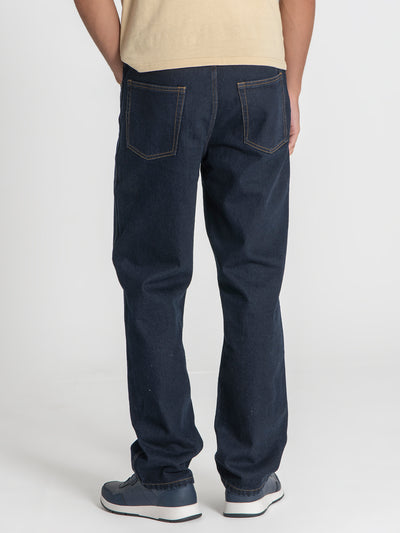 jeans / Dark Blue Essential Jeans