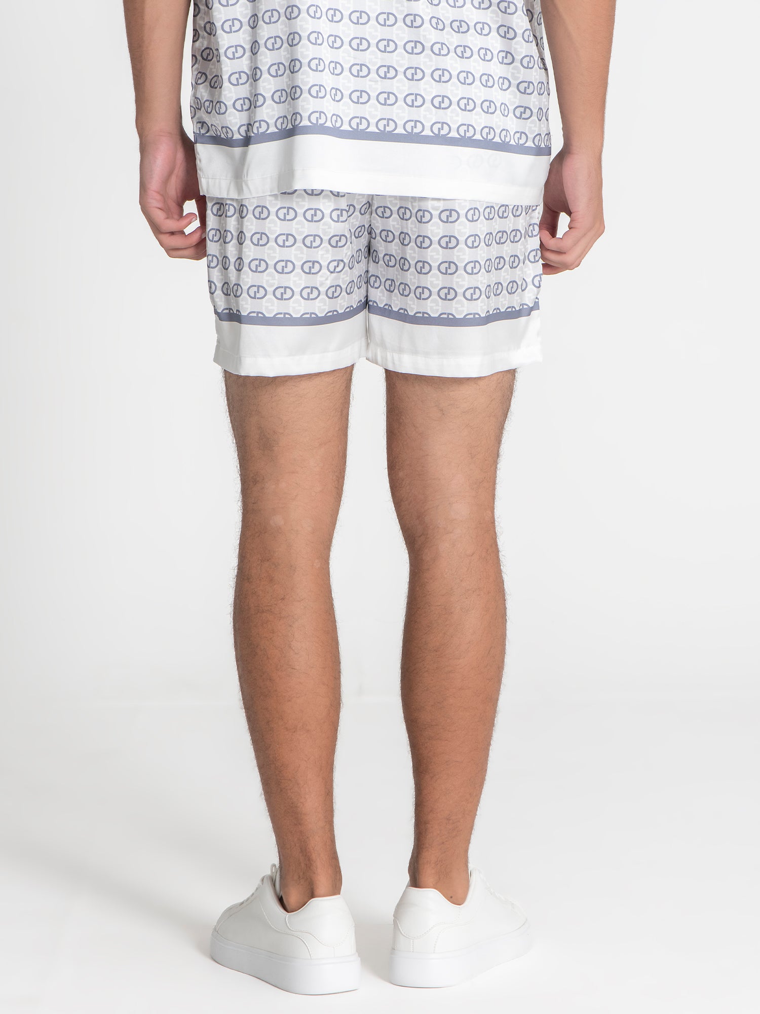 shorts / White GG Mania Satin Shorts