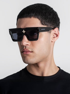 sunglasses / Black Prisma Sunglasses
