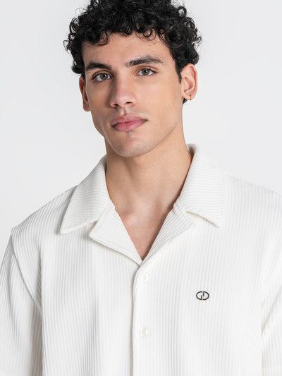 shirts / White Surface Shirt