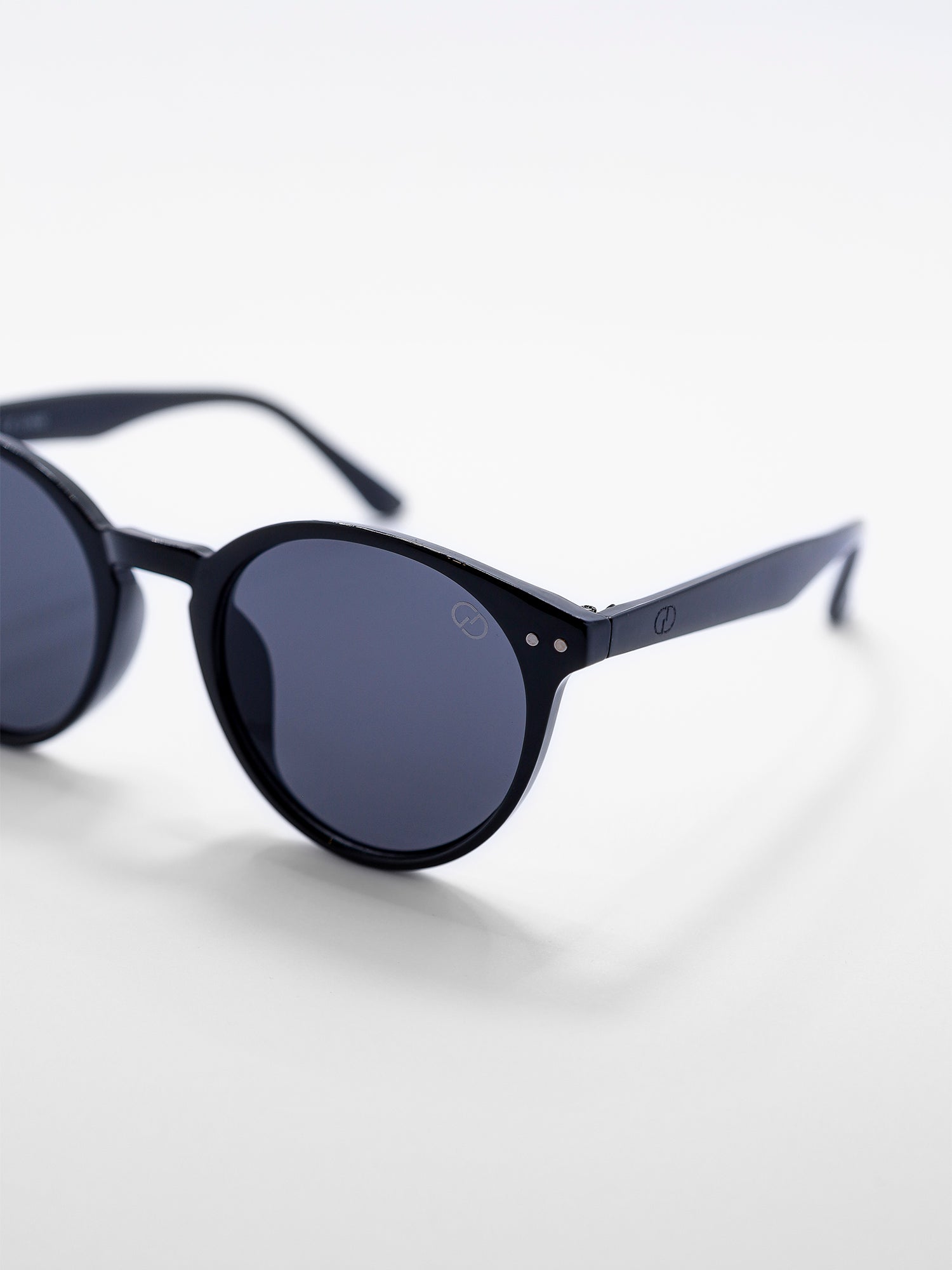 sunglasses / Black Sylor Sunglasses