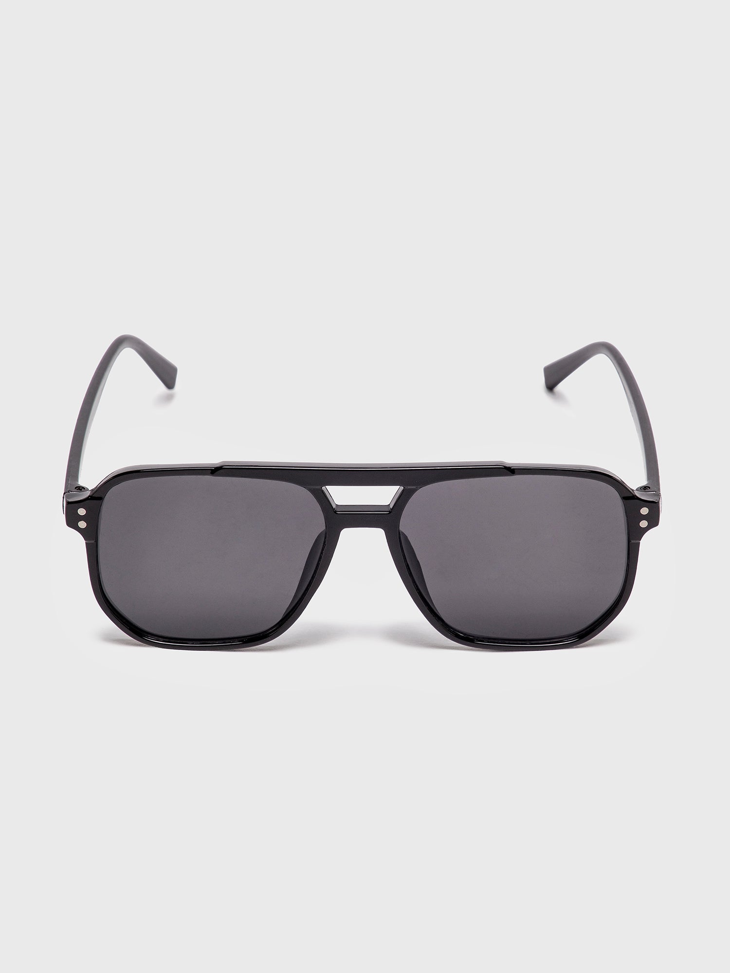 sunglasses / Black Pilot Sunglasses