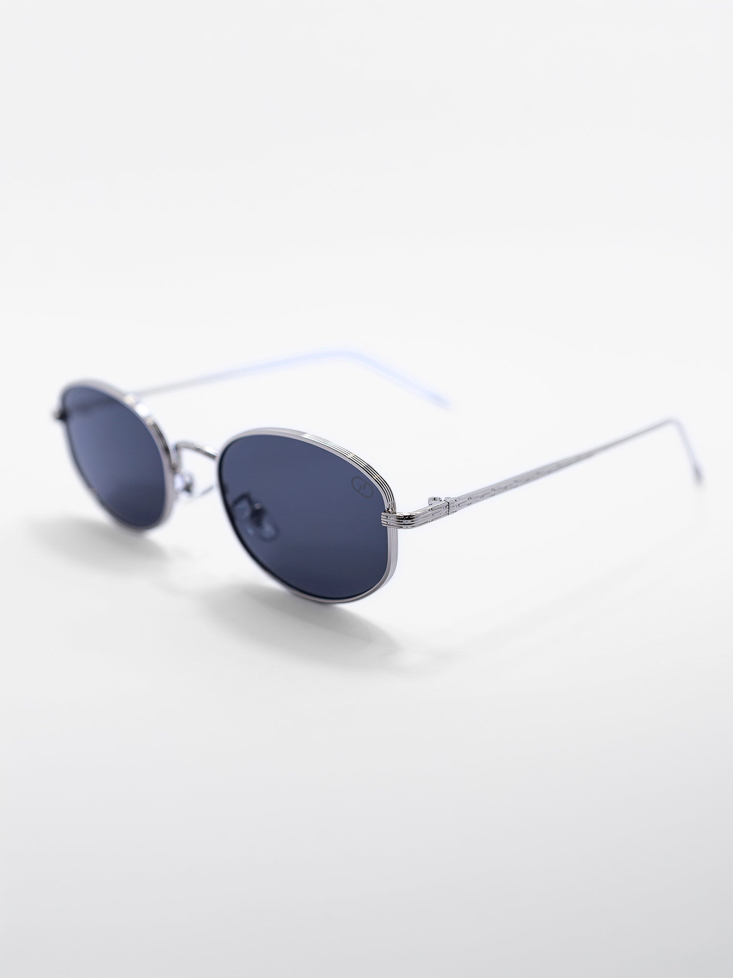 sunglasses / Silver Elvaris Sunglasses