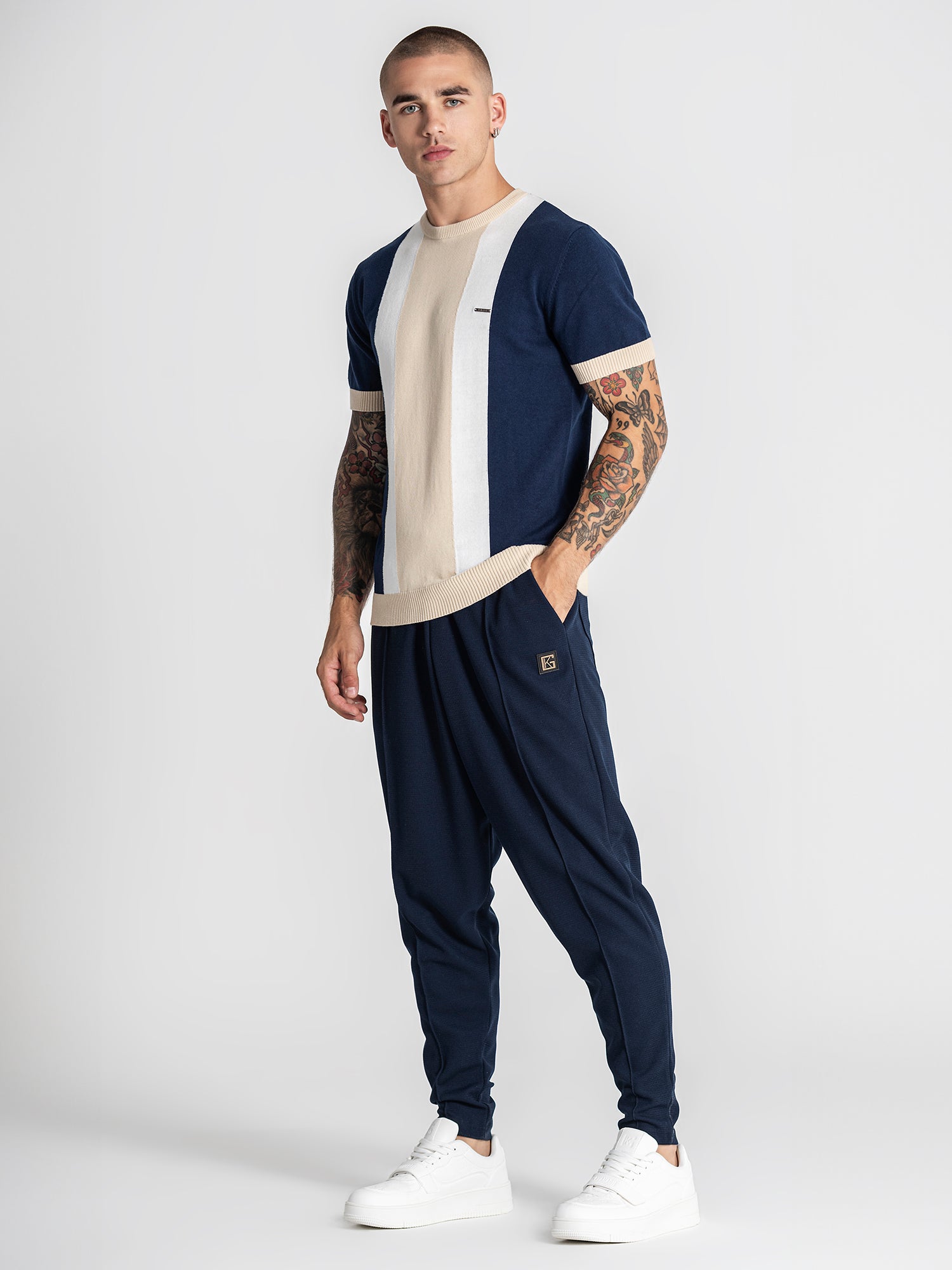 t-shirts / Blue Tower Knit Tee