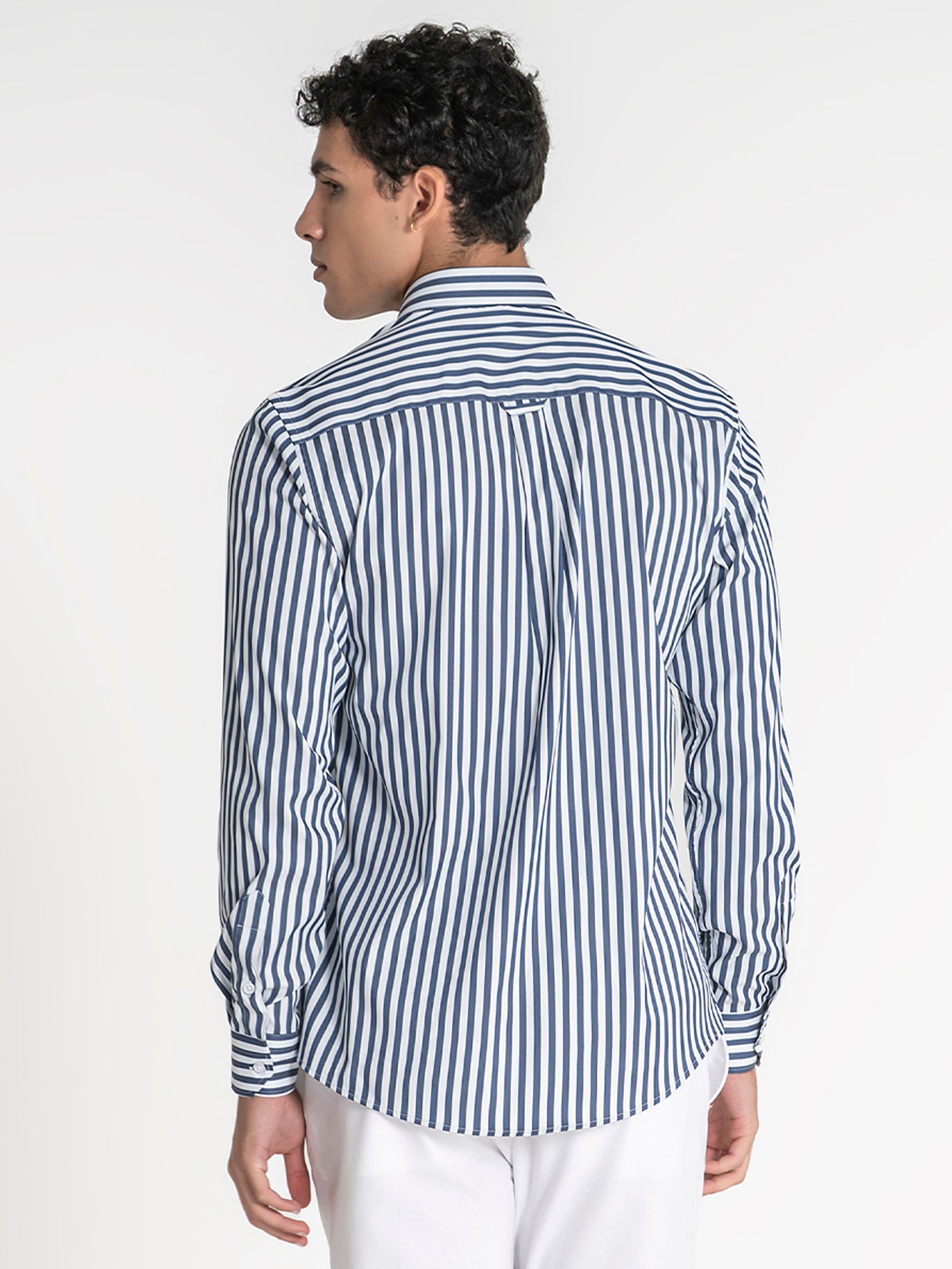 shirts / Navy Blue Striped Shirt