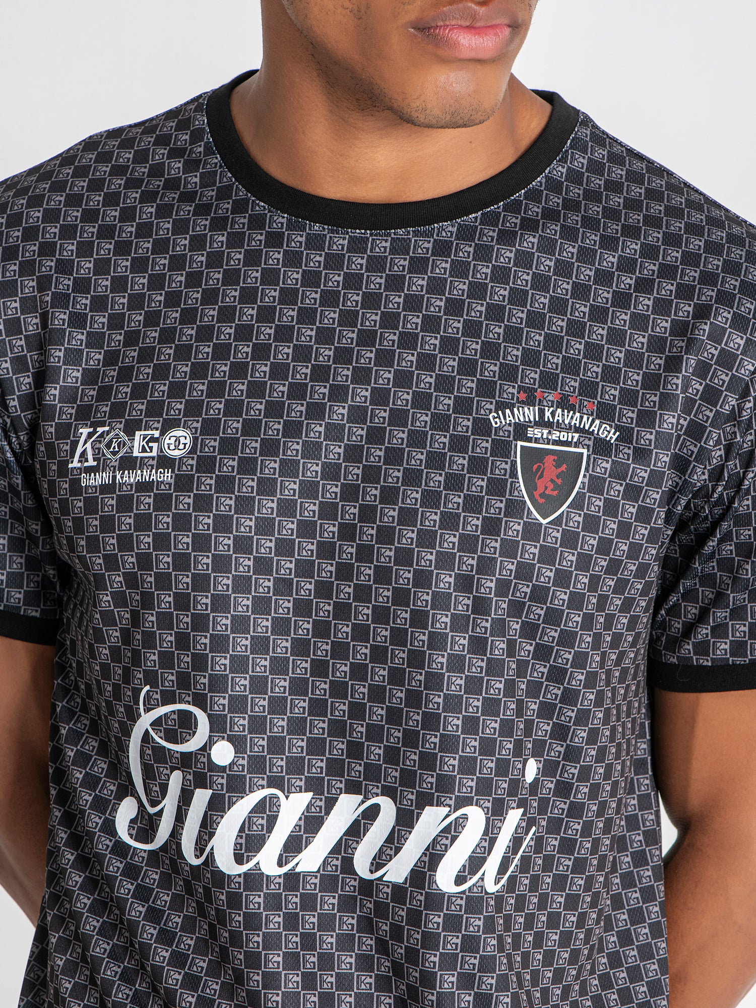 t-shirts / Black Race Tee