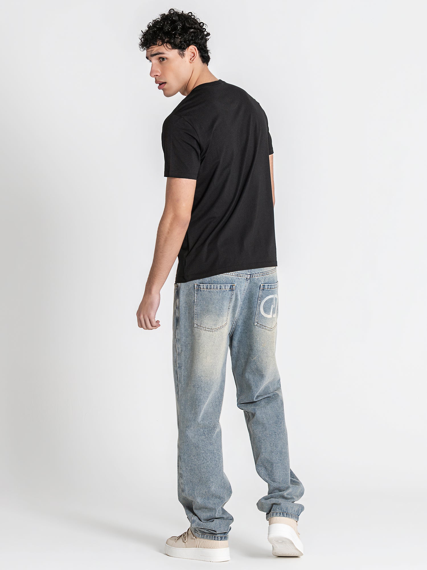 t-shirts / Black Atelier Tee