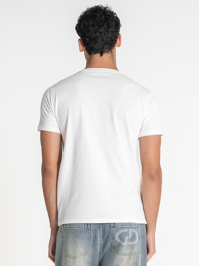 t-shirts / White Essence Tee