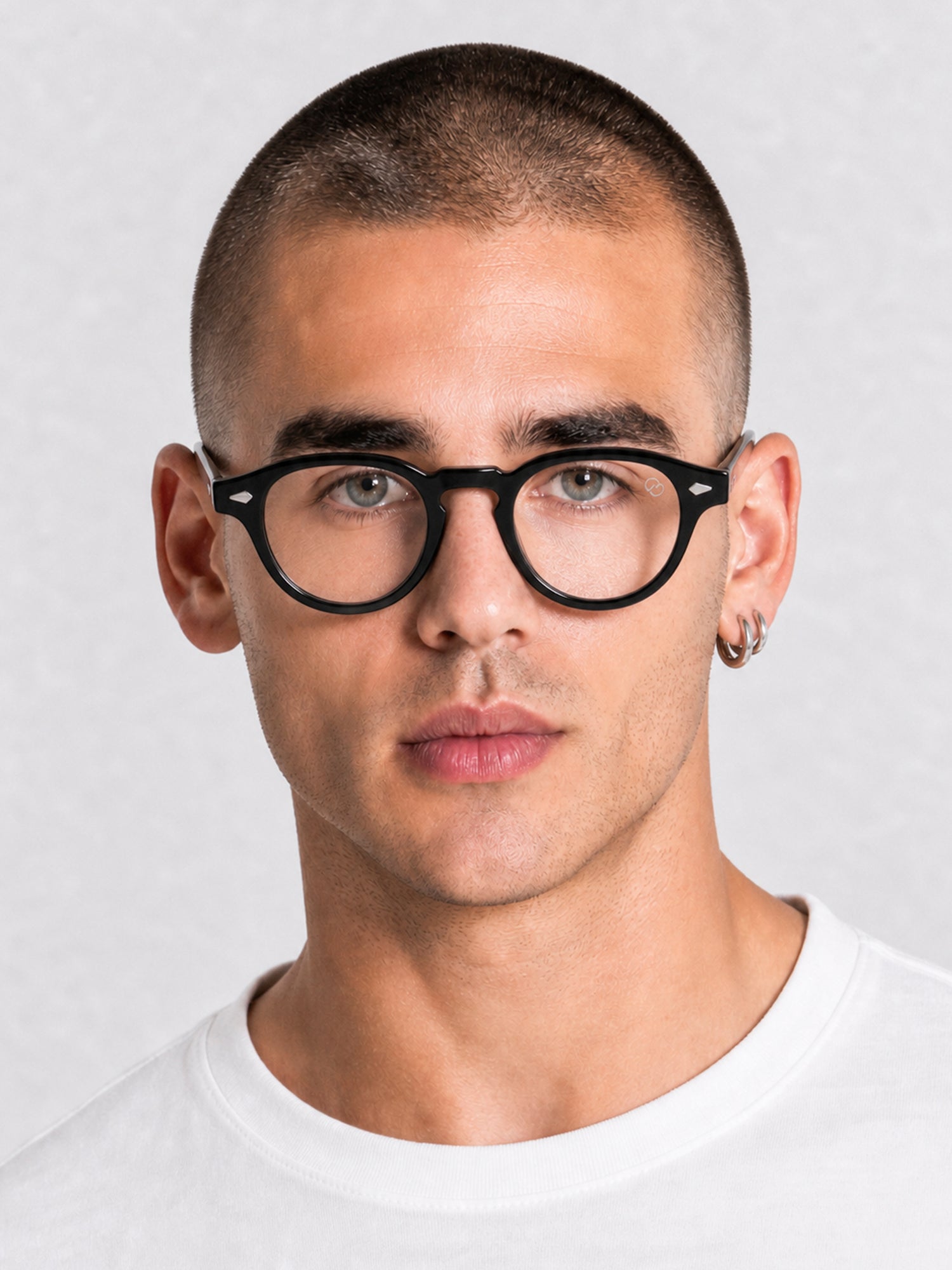 sunglasses / Black Noriel Sharp Sunglasses