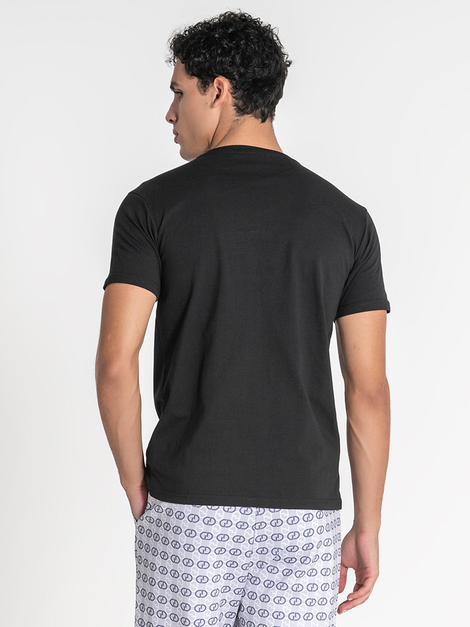t-shirts / Black Essence Micro Tee