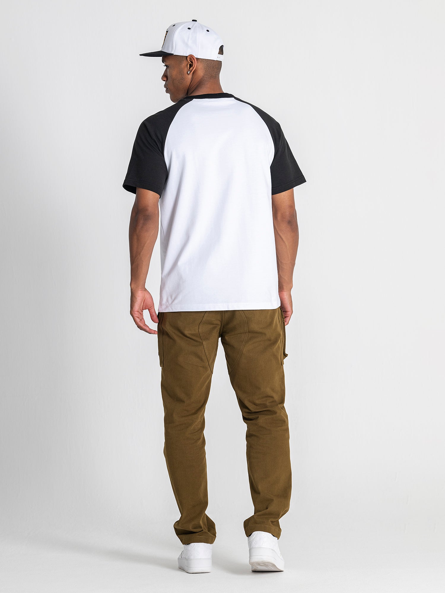 t-shirts / White Trumpet Raglan Tee