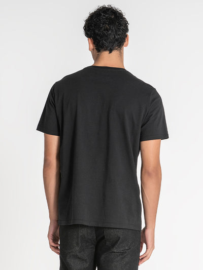 t-shirts / Black Iconic Tee