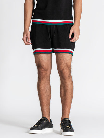 shorts / Black Look at me now Tee