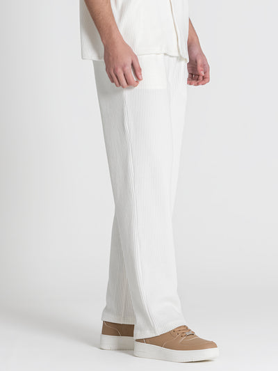 pants / White Surface Pants