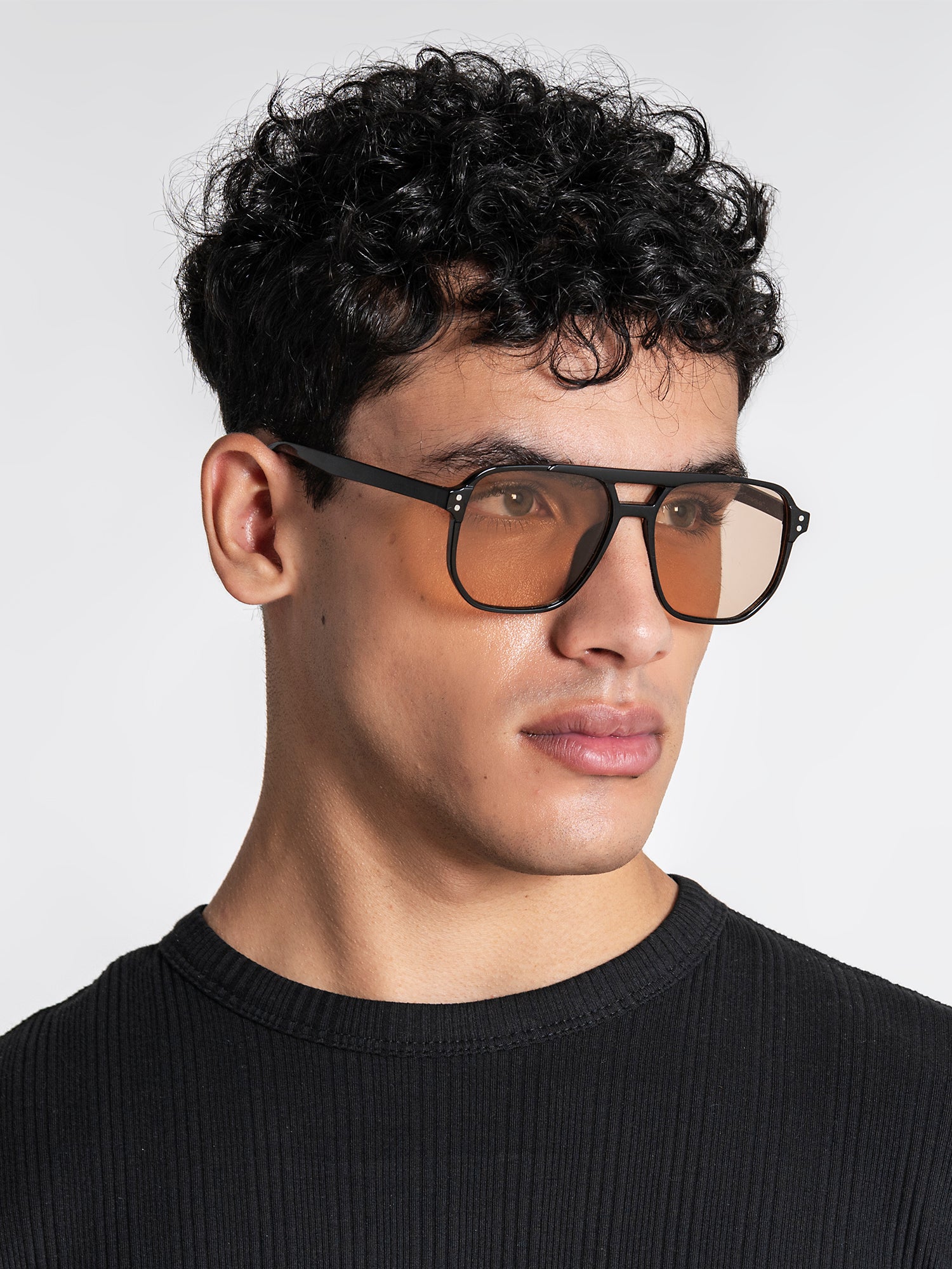 sunglasses / Peach Pilot Sunglasses