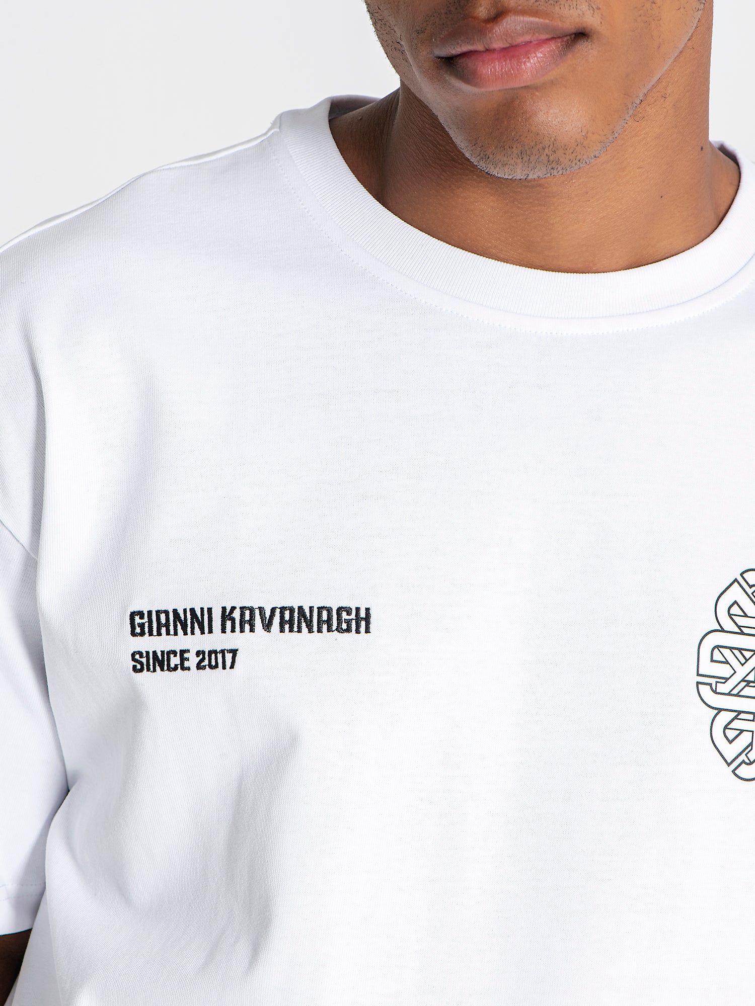 t-shirts / White Structure Tee