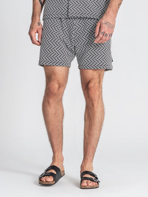 shorts / Black Vibration Shorts
