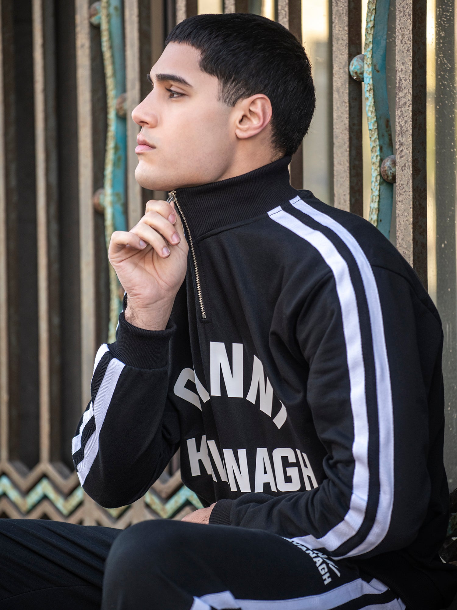 Black Crew Sweat