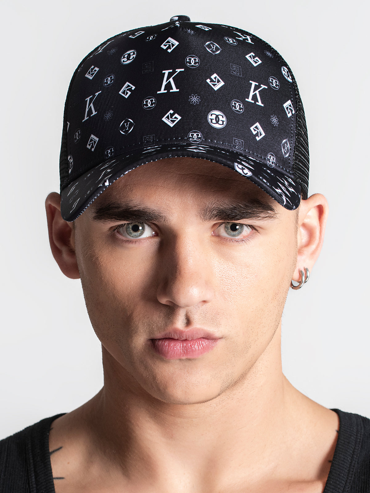 Black Mania Cap