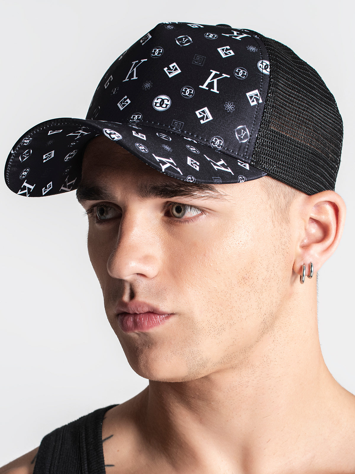 Black Mania Cap